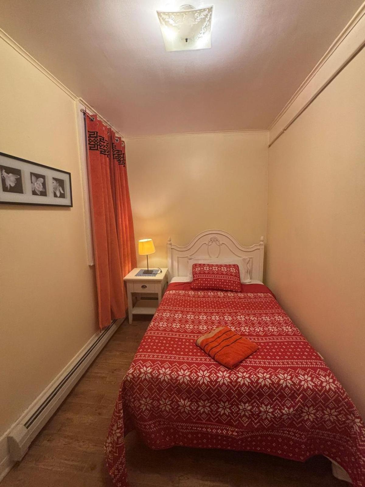 Penn Station Room Motel Casa Newark Eksteriør billede
